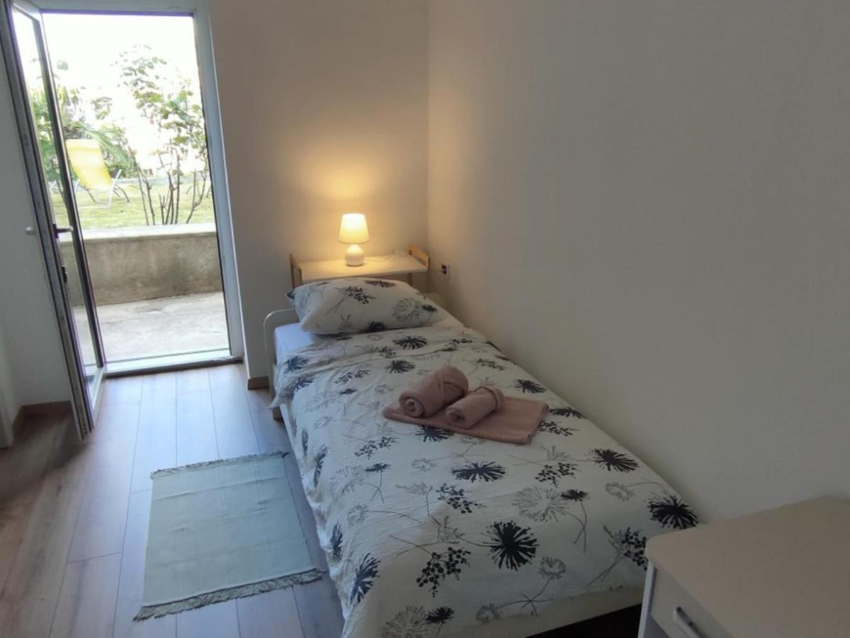 Apartment Hermes Ловран Екстериор снимка
