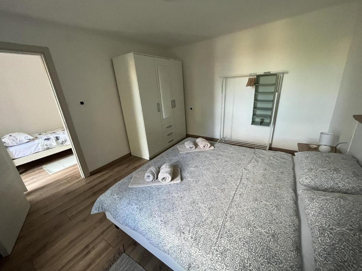 Apartment Hermes Ловран Екстериор снимка